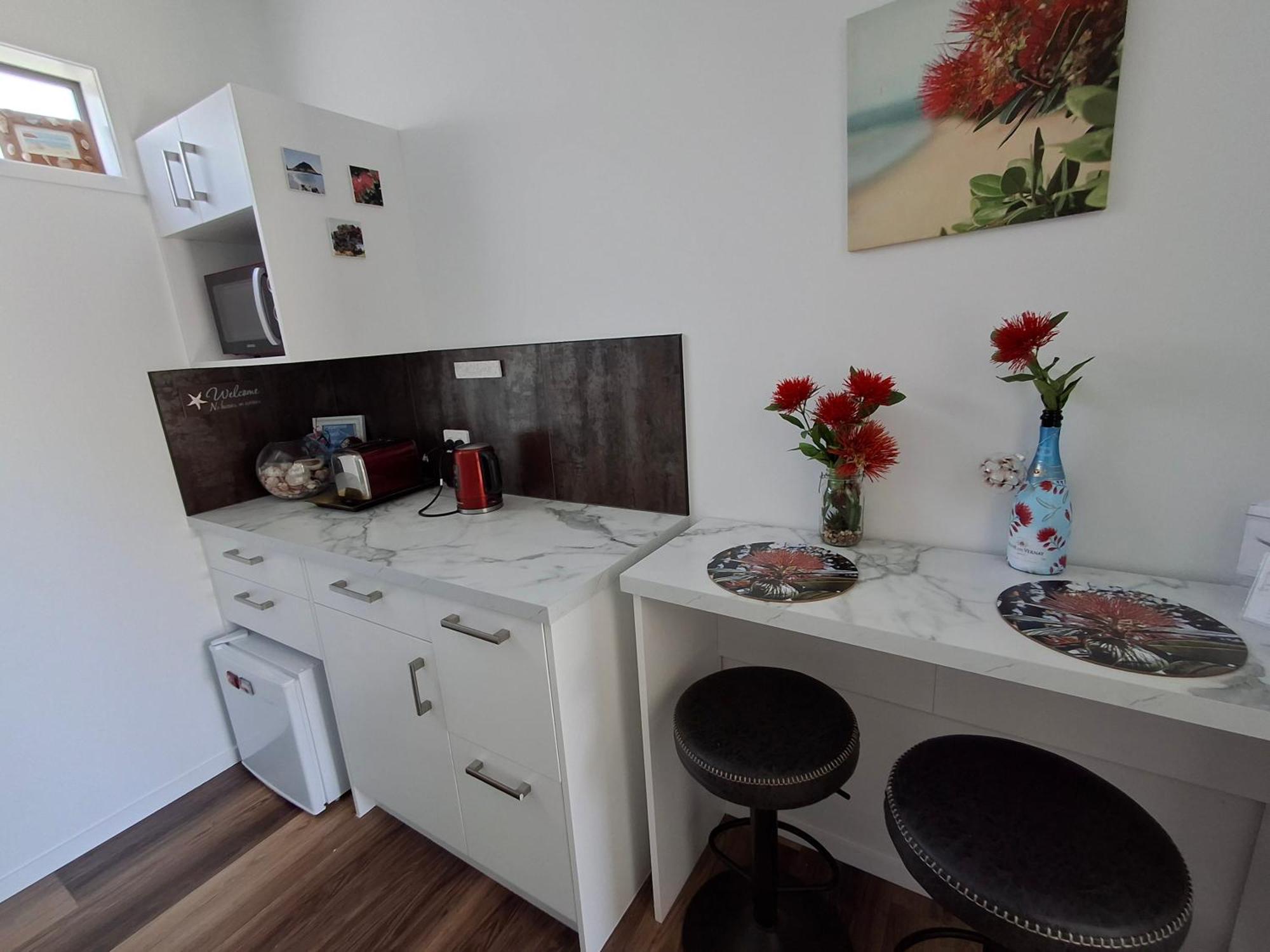 Papamoa Beach, Pohutukawa Deluxe Studio, On Hugoway Zewnętrze zdjęcie