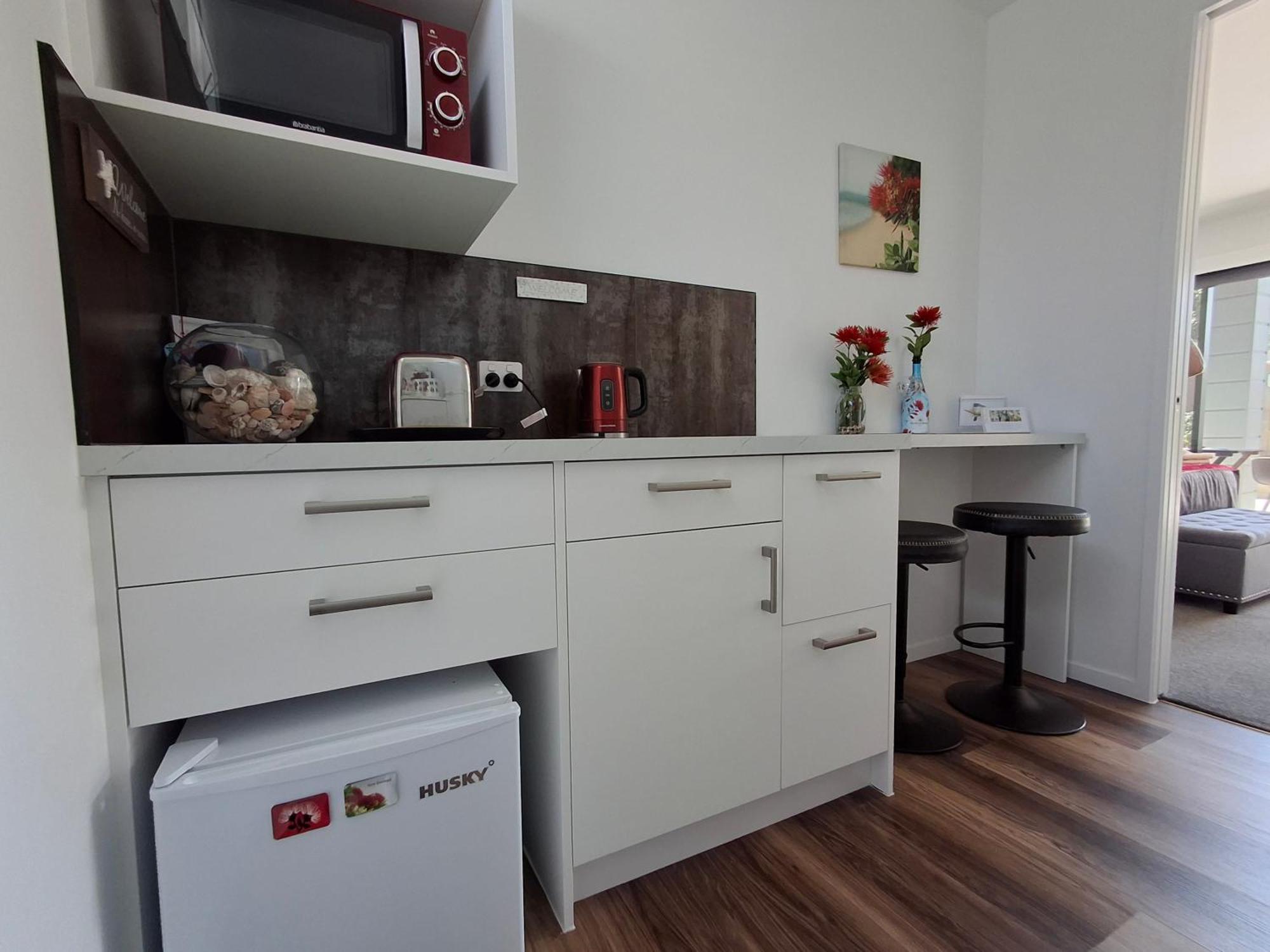 Papamoa Beach, Pohutukawa Deluxe Studio, On Hugoway Zewnętrze zdjęcie